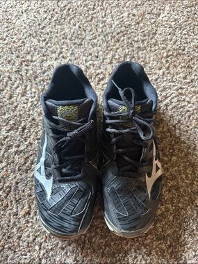 Mizuno Volleyball Shoes